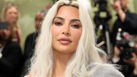 17 Latina Kim Kardashian look alike fucks like crazy 04. 75.4k 95% 6min - 720p. Kim Kardashian FUR BIKINI Plays in Snow! Hot Photoshoot. 120.1k 71% 48sec - 720p.